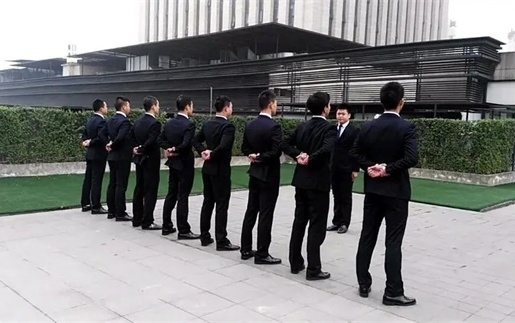 崇明区持牌催收机构的正确打开方式：老司机教你避开这5大雷区